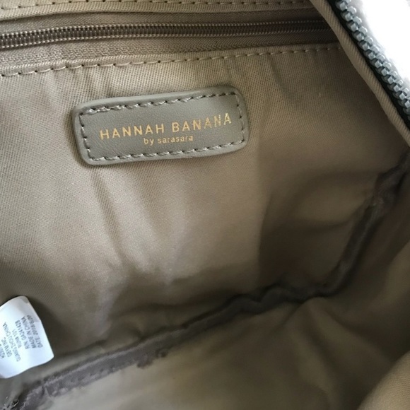 ❤️ Hannah Banana Furry Rocket Crystal Backpack - Picture 5 of 8